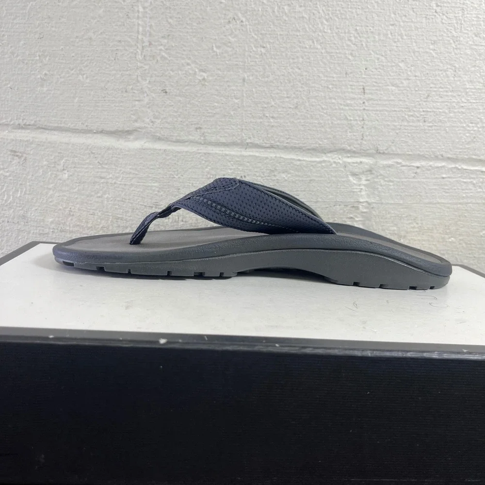 OluKai Kia'i II Sandal HLA Gray Navy Blue Flip Flops Sandals Slip‎ On Men's 8 US